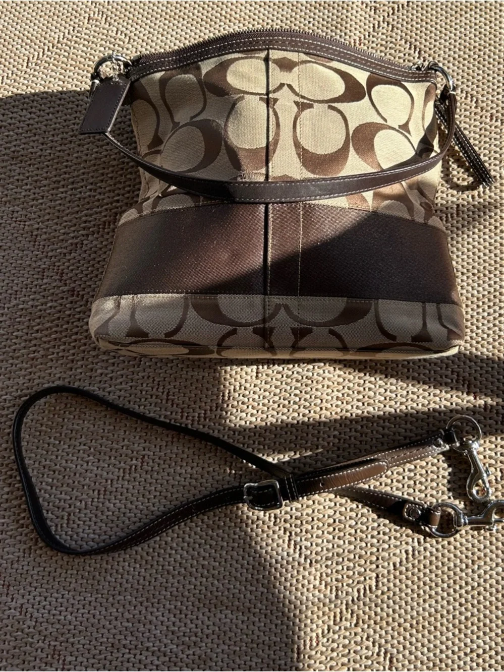 COACH 2-Way Bag with Hang Tag, and Charm 2009 - Picture 2 of 8